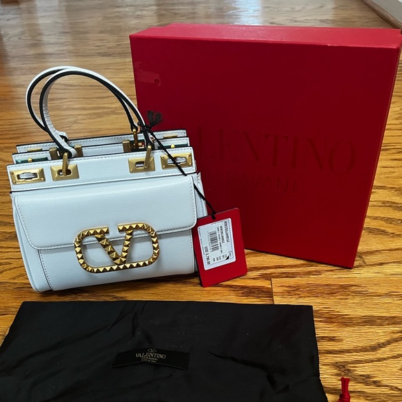 😊SOLD😊 Valentino Garavani White Rocketed Alcove Mini Leather Double Handle Bag - Picture 2 of 16